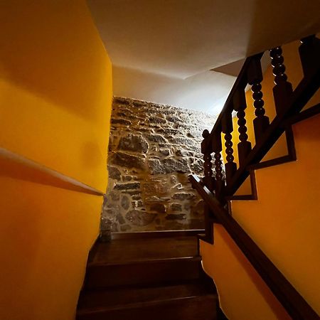 Hotel Caldelas Sacra-Pension Rustica 3 Estrellas Castro Caldelas Extérieur photo