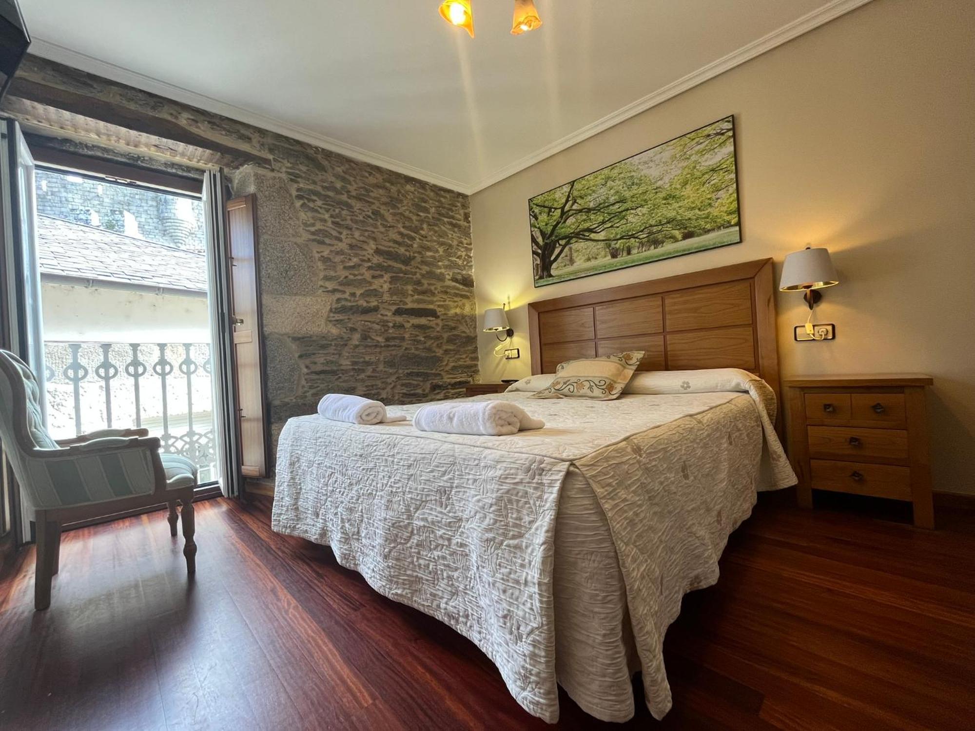 Hotel Caldelas Sacra-Pension Rustica 3 Estrellas Castro Caldelas Extérieur photo